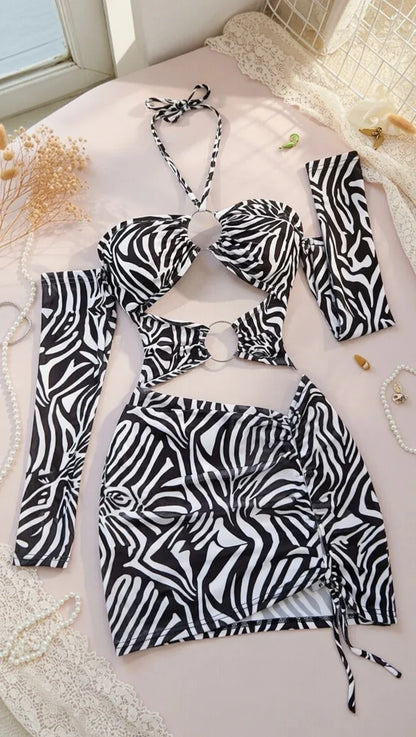 Scarlet Royale - Rahma Essentials