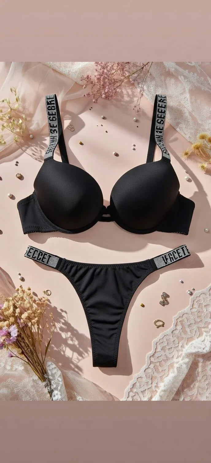 Victoria Secret - Rahma Essentials